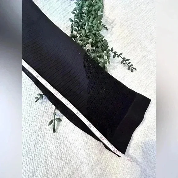 Gymshark Energy Seamless Leggings in Black Size Medium - Picture 4 of 4